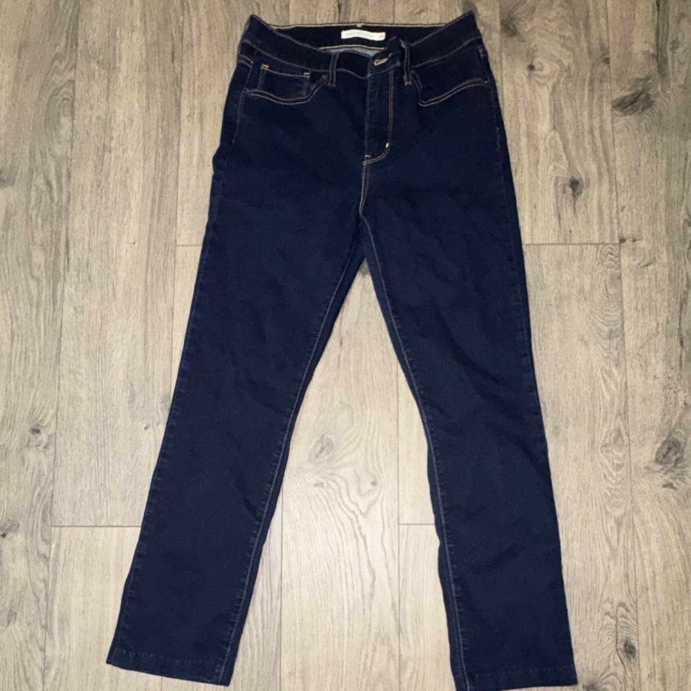 Levi's Women's High Rise Straight Dark Wash Blue Denim Jeans 5-Pocket (6)